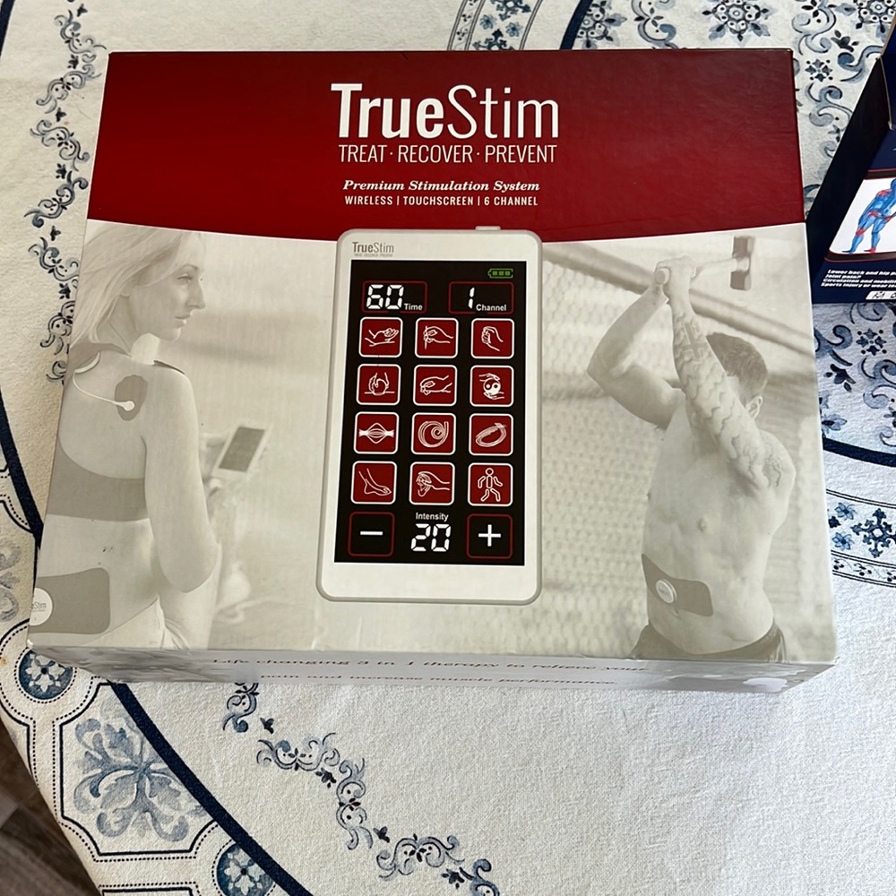 TrueStim machine and accessories